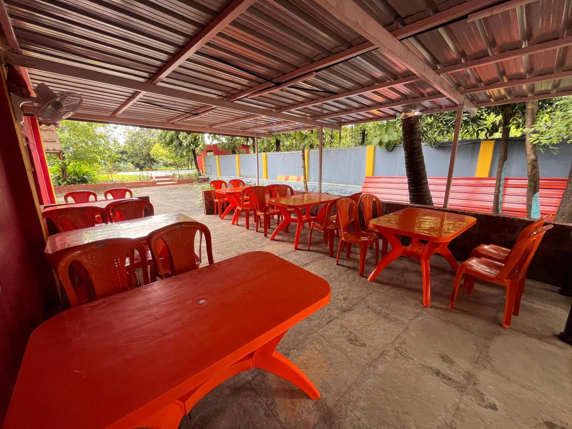 Karjat In Resort Extérieur photo